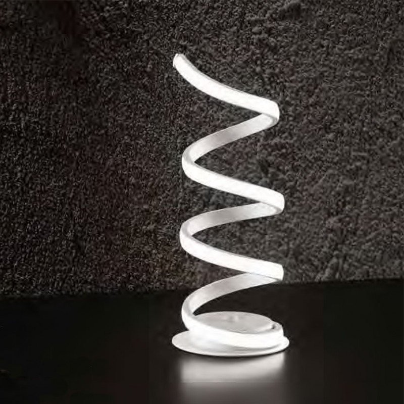 Lampada da tavolo a led Astro realizzata in metallo verniciato bianco Lampada da tavolo a led Astro realizzata in metallo verniciato bianco