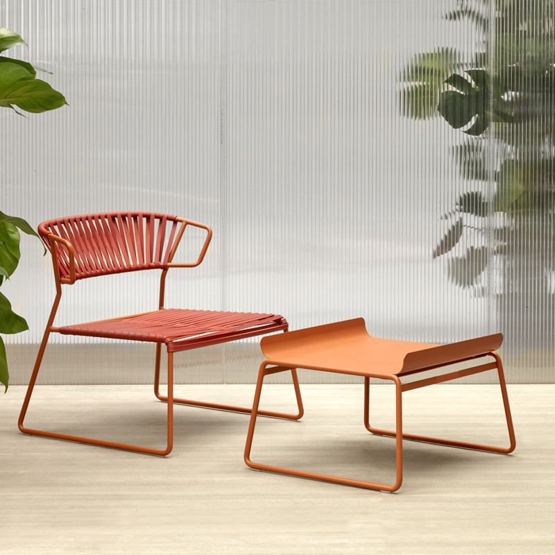 poltrona lounge lisa club scab design pvc colorata