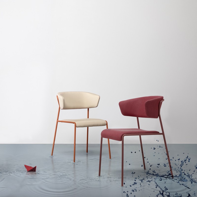 poltrona Lisa Waterproof colorata scab design alluminio imbottita poltrona Lisa Waterproof colorata scab design alluminio imbottita