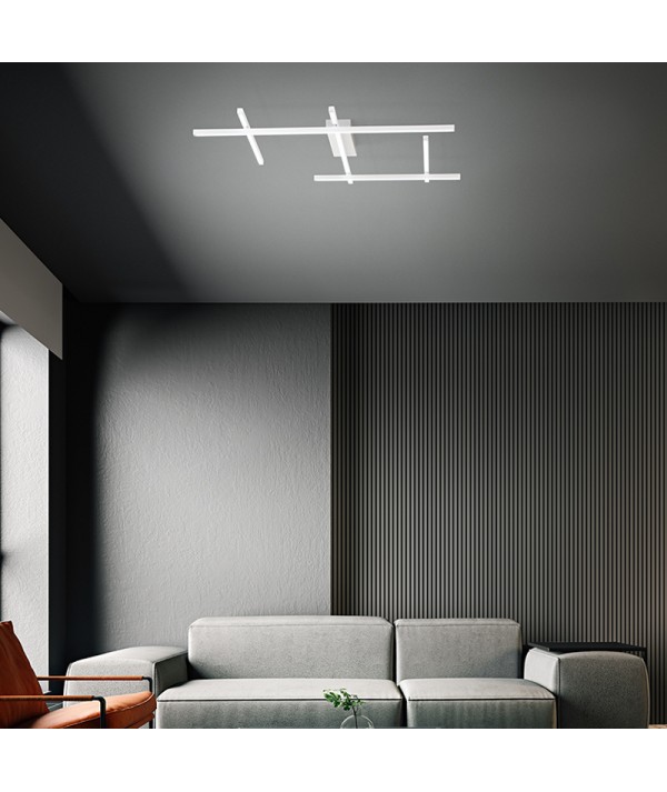 lampada a soffitto in metallo bianco di perenz ambientata