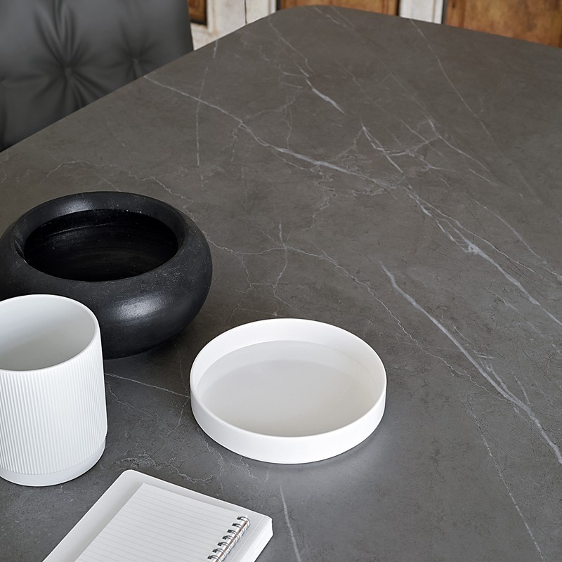 tavolo Mikado Friulsedie piano in keramic pietra grey e struttura in metallo antracite