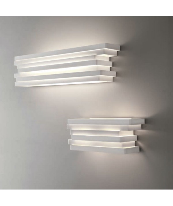 Lampada a parete Escape Fluo realizzata in alluminio verniciato bianco
