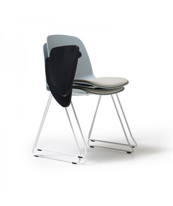 sedia kire con tavoletta nera in nylon con telaio a slitta in metallo bianco