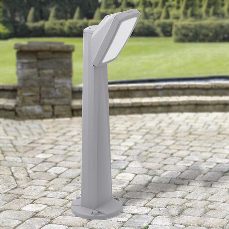 lampada da terra pinela con una luce per esterno lampada da terra pinela con una luce per esterno