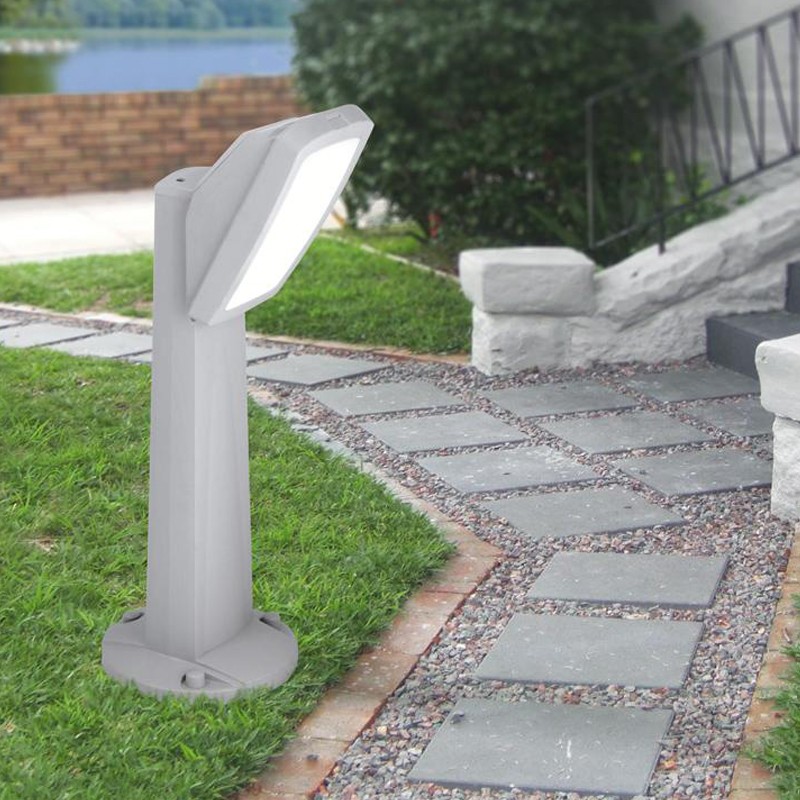 lampada da terra Mini pinela con una luce per esterno