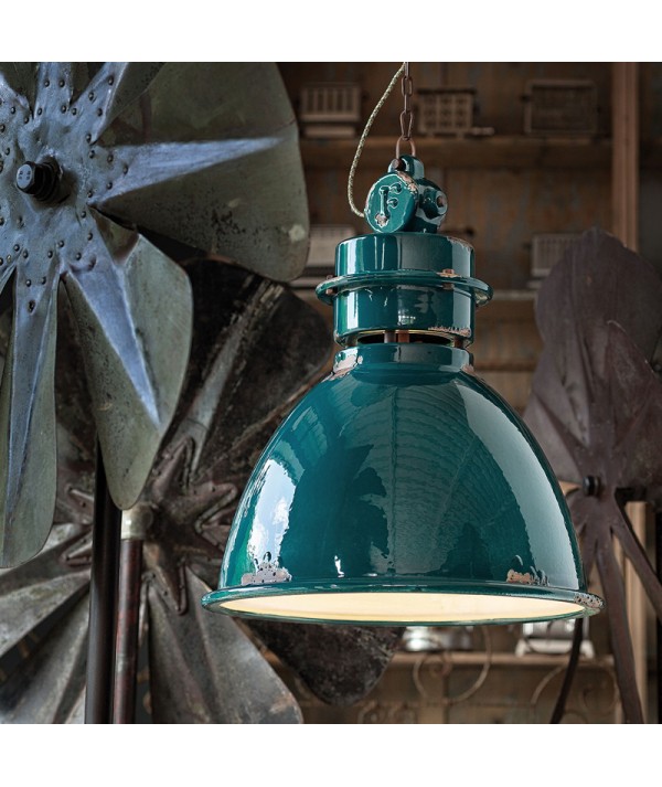lampada a sospensione Ferroluce industrial colore verde vintage