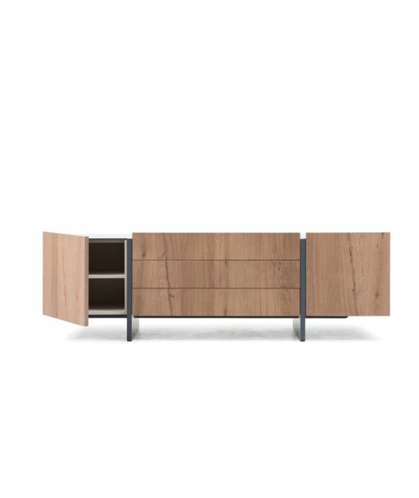 Credenza Alfa di Alf DaFrè con struttura laccata ghisa opaco e ante e tiretti rovere antico biscotto