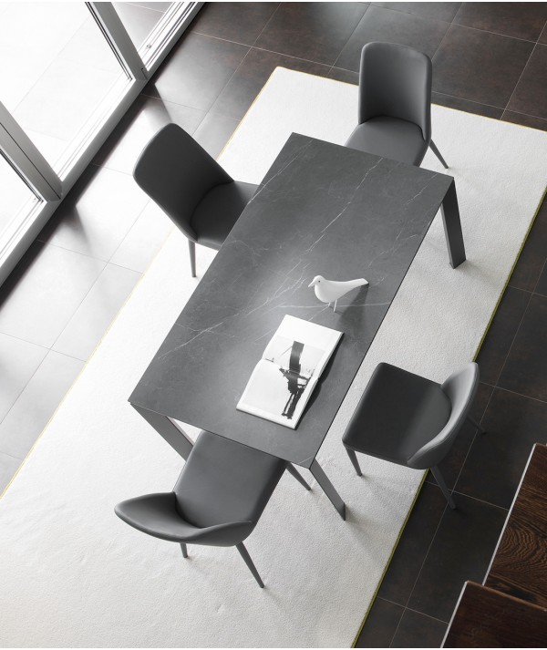tavolo allungabile Galileo antracite  in vetroceramica pietra grey