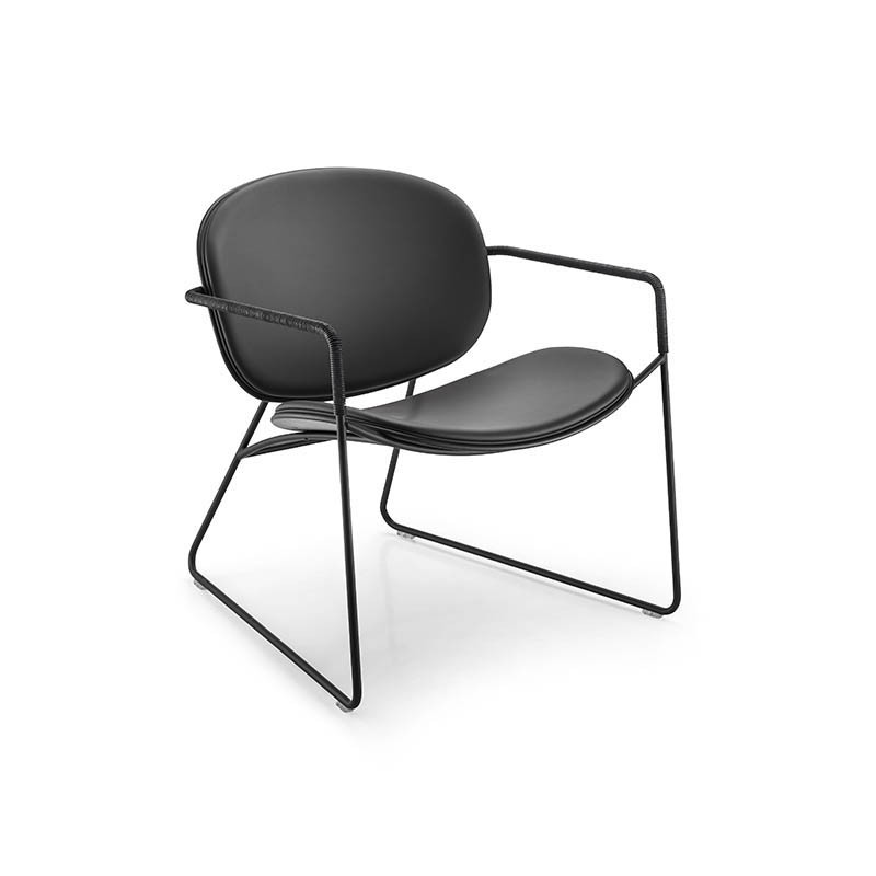 sedia con braccioli tondina lounge nera ecopelle sedia con braccioli tondina lounge nera ecopelle