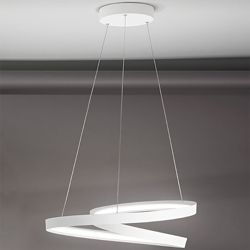 lampada a sospensione ritmo di perenz bianco opaco media lampada a sospensione ritmo di perenz bianco opaco media