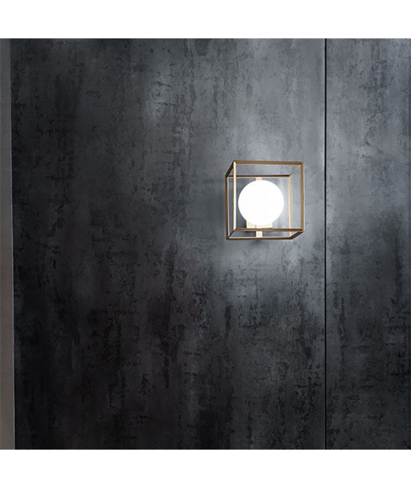 Applique Cube Oro di Perenz
