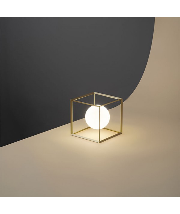 Lampada da Tavolo Cube Oro di Perenz