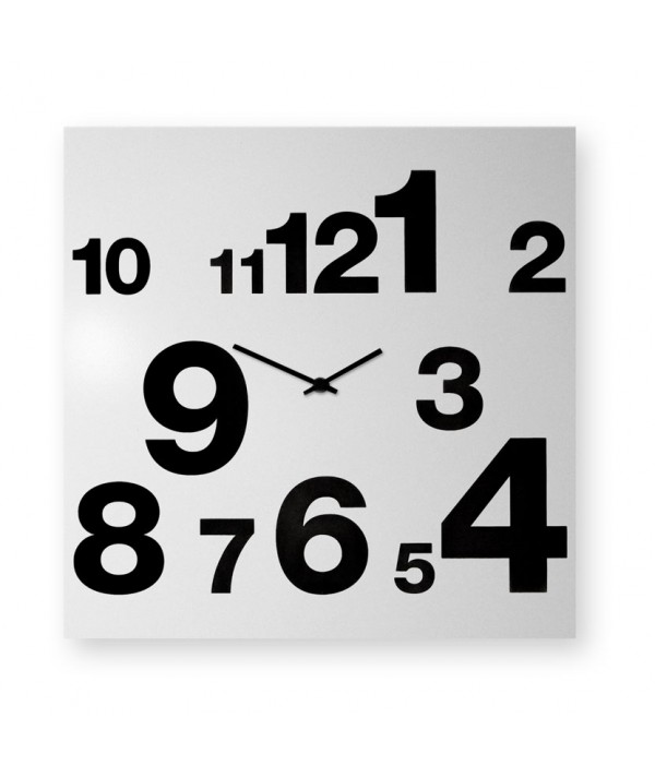 Orologio da parete Numbers realizzato su lamiera di metallo bianca serigrafata a mano