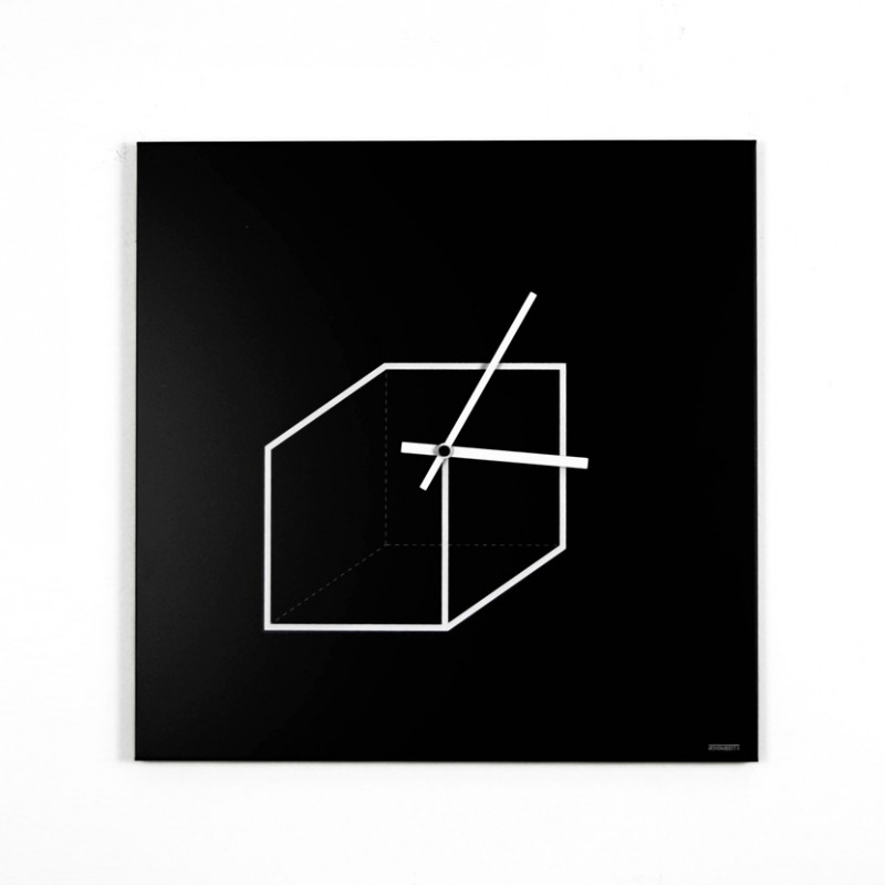 Orologio da parete Cube in metallo 