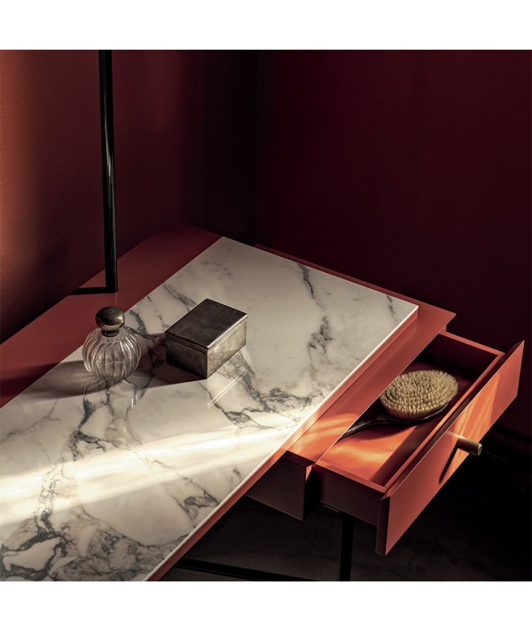 Scrittoio Vanity rosso + arabescato dettaglio