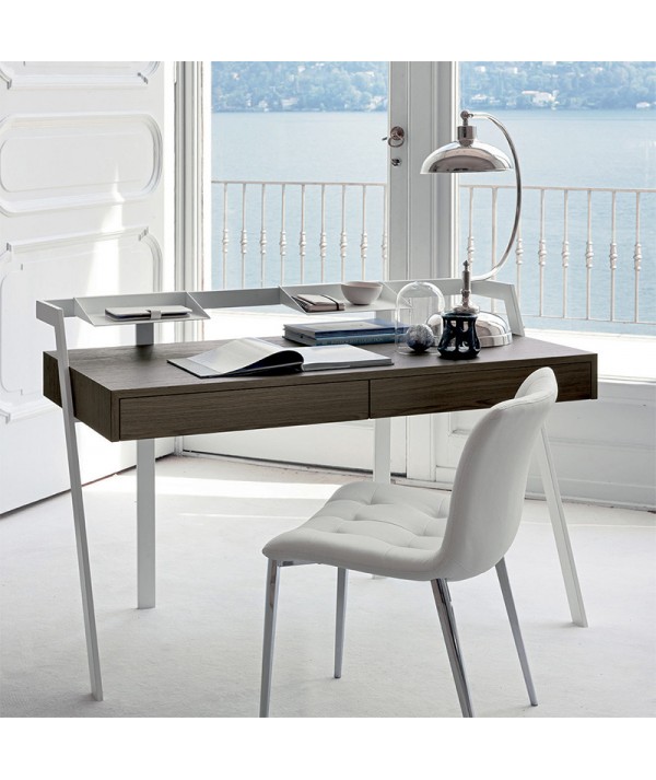 Scrittoio Zac acciaio laccato bianco e legno impiallacciato rovere spressart