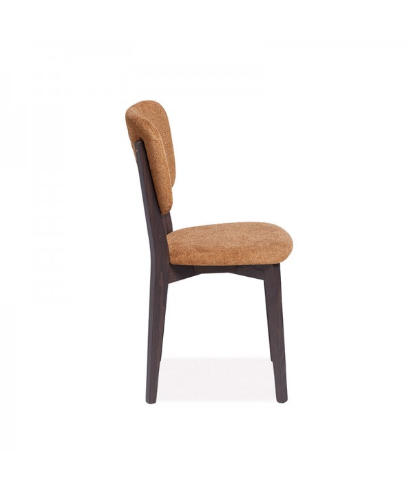 sedia kelly di friulsedie in legno e tessuto caramello