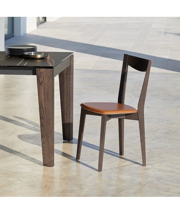 sedia smart di friulsedie in legno e cuoio